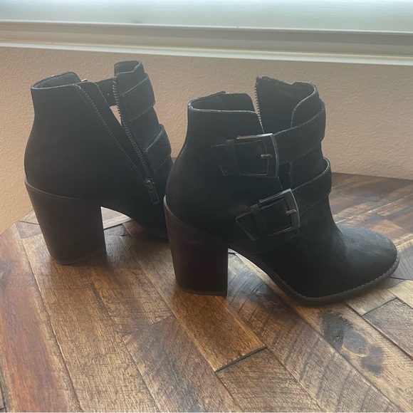 Steve Madden Trevur Black Suede Size 7 - Picture 6 of 9